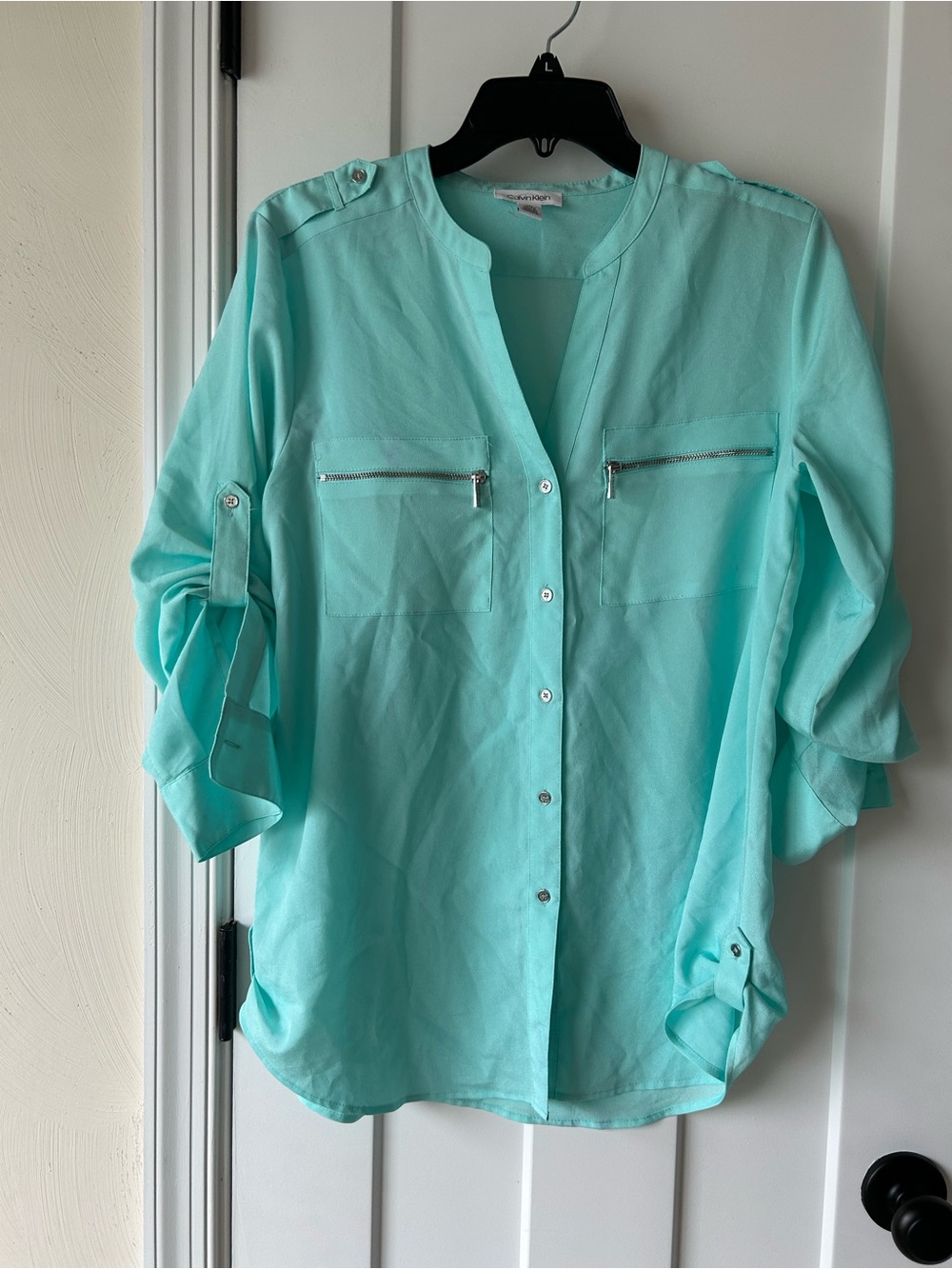 Calvin Klein Mint Aqua Button-Front Utility Blouse